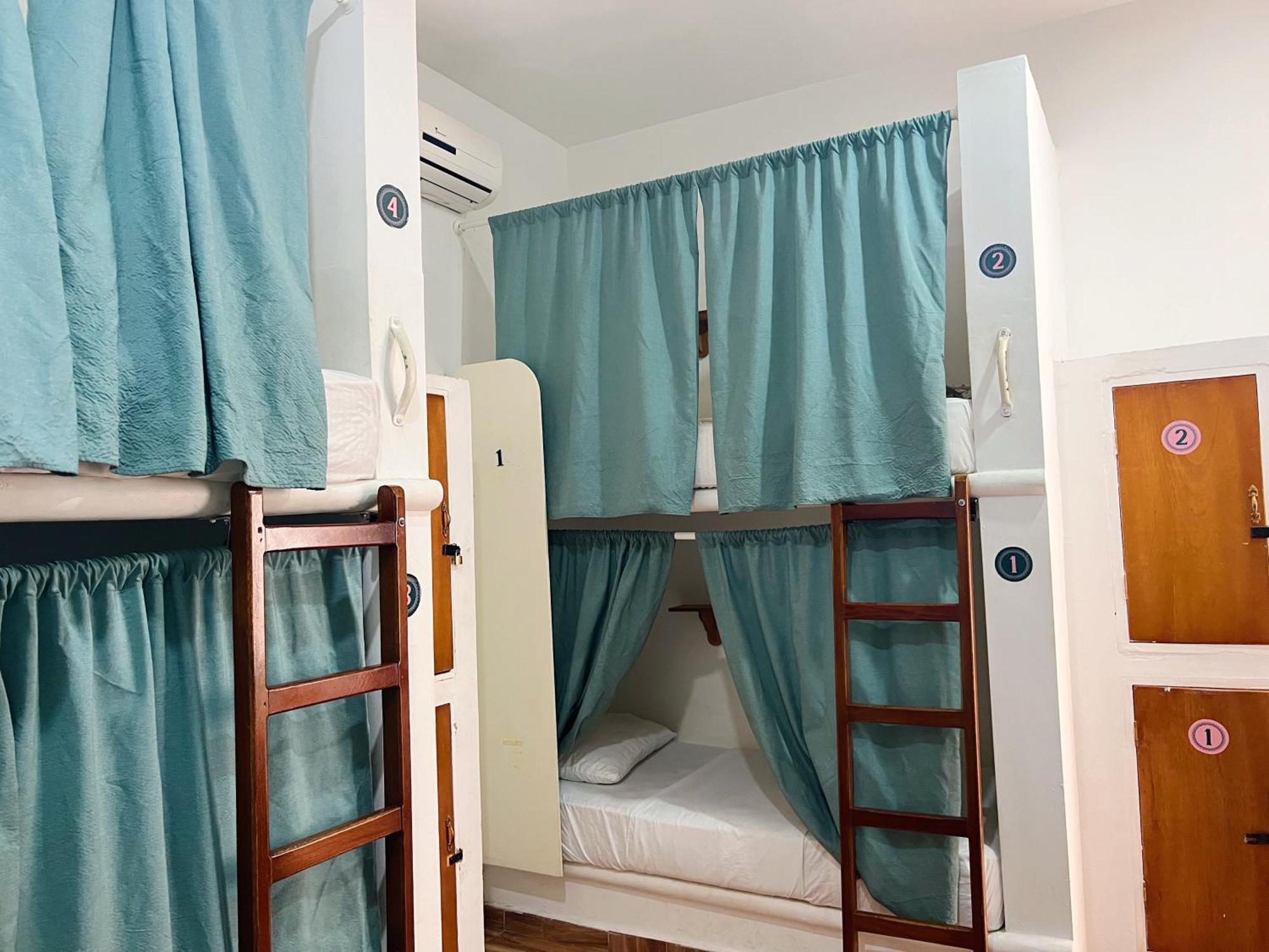 Casa Zahri Boutique Hostel Cartagena Oda fotoğraf